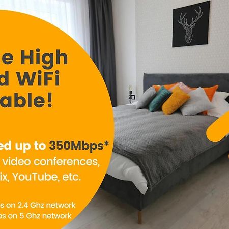 Comfy 2 Room Apartment - Free Parking - 350Mbps Wifi - Netflix Каунас Екстериор снимка