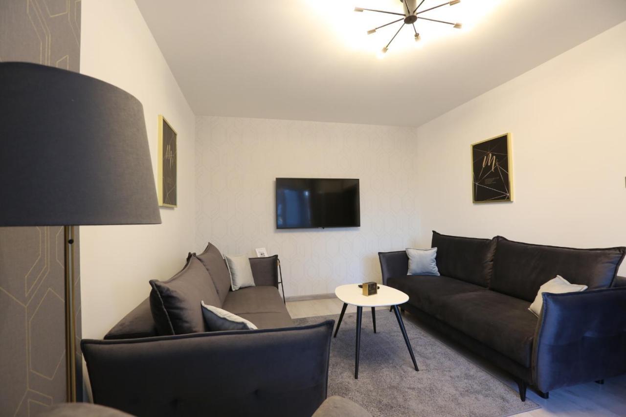 Comfy 2 Room Apartment - Free Parking - 350Mbps Wifi - Netflix Каунас Екстериор снимка