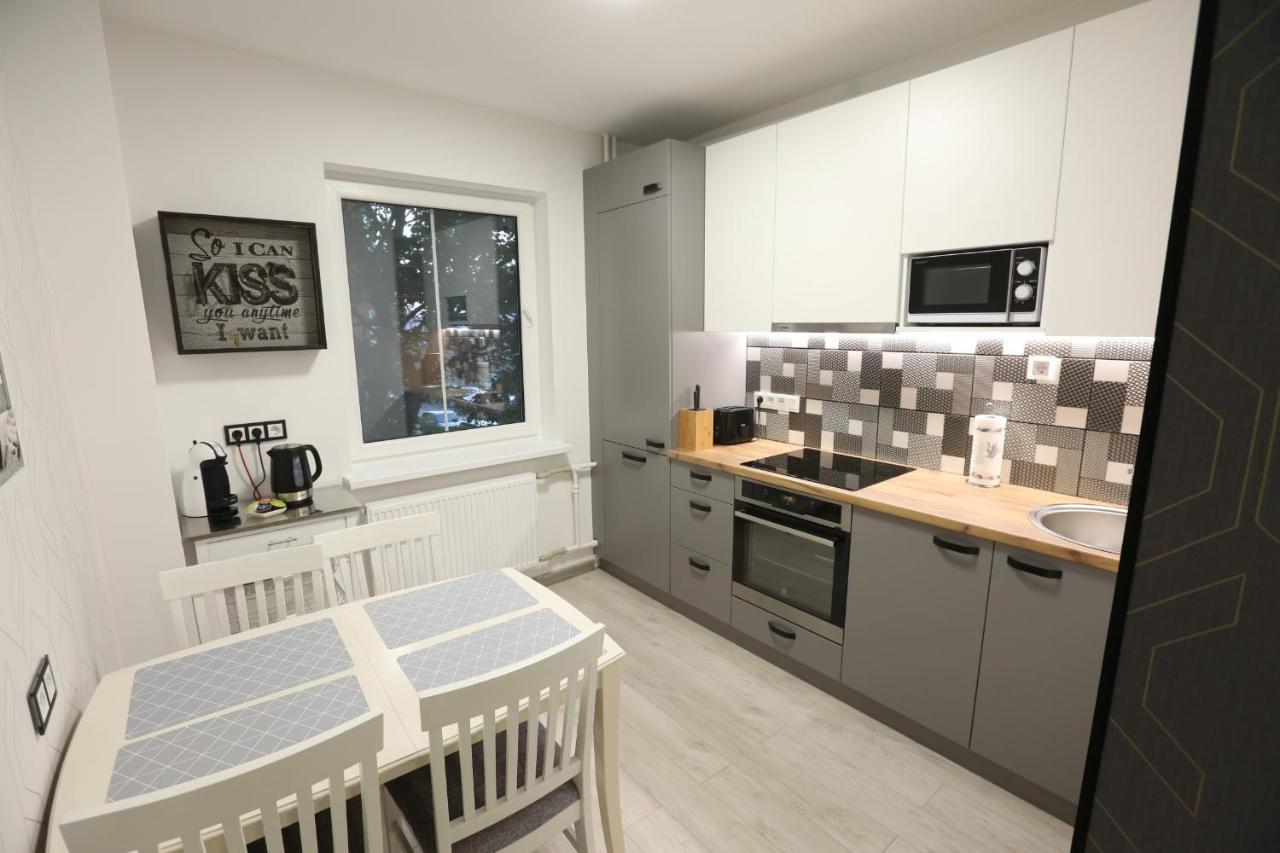 Comfy 2 Room Apartment - Free Parking - 350Mbps Wifi - Netflix Каунас Екстериор снимка